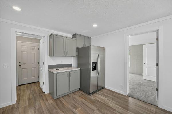2026 Adventure Homes 43 Mojave Model 4483LC1  Home