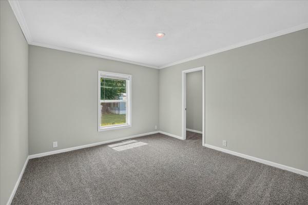 2026 SKYLINE EE047 RK D645  Home