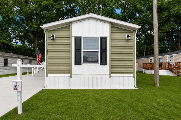 2026 Skyline 303  Home