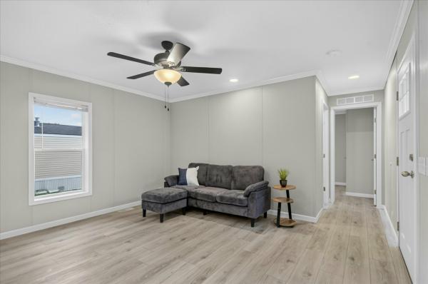 2026 Skyline 303  Home