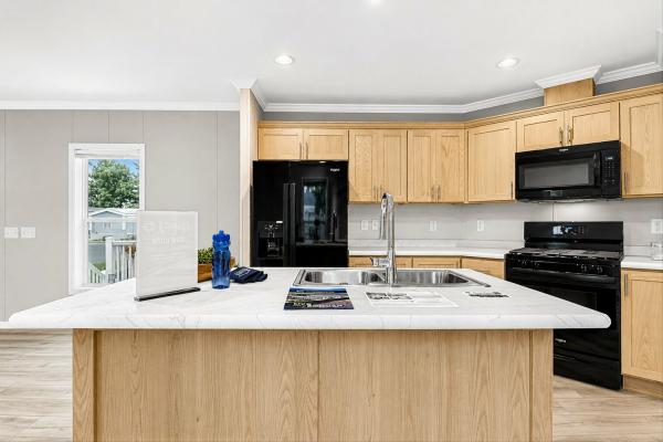 2026 Skyline 303  Home