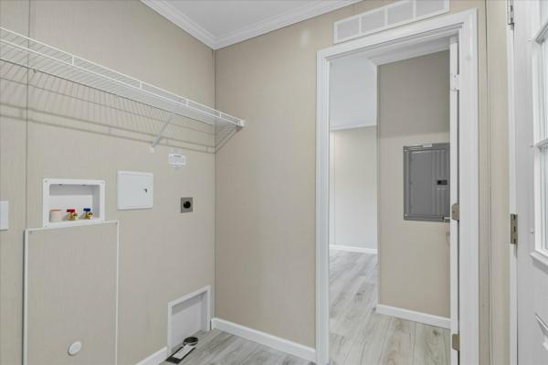 2026 Skyline 303  Home