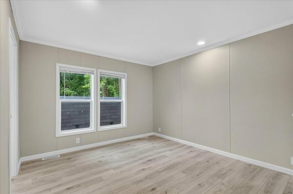 2026 Skyline 303  Home