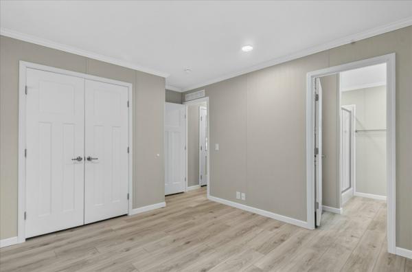 2026 Skyline 303  Home