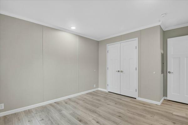 2026 Skyline 303  Home