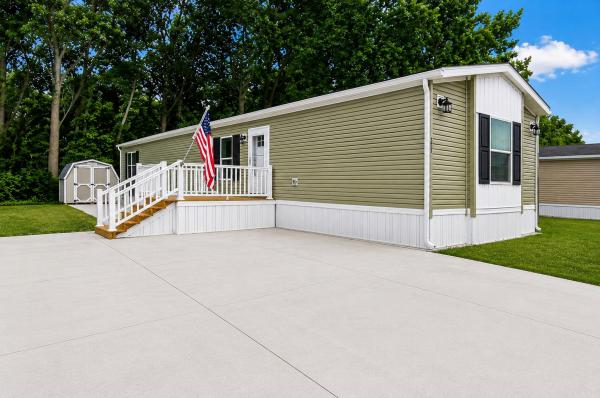 2026 Skyline 303  Home