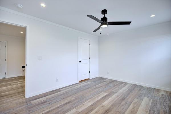 2026 Skyline 118 2454H22G01  Home