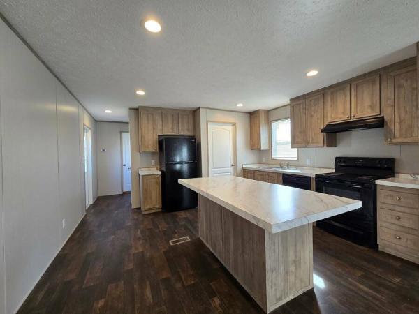 Photo 1 of 2 of home located at 130 Dove Dr Elsmere, KY 41018