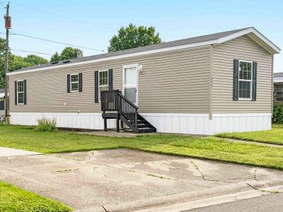 Mobile Home at 18592 Edwards Rd. Lot 211 Doylestown Doylestown, OH 44230