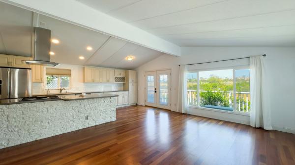 1987 Golden West Homes SEACLIFF  Home