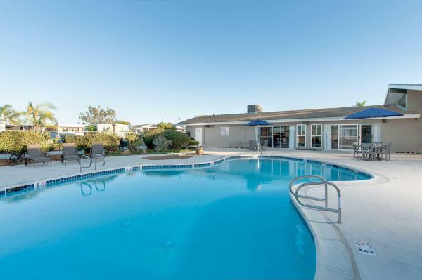 1987 Golden West Homes SEACLIFF  Home