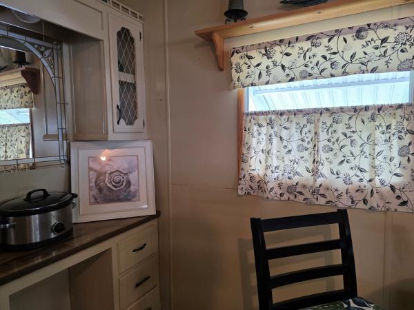 1984 TOWN  Home