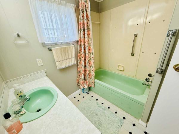 1969 RITZC HS Mobile Home