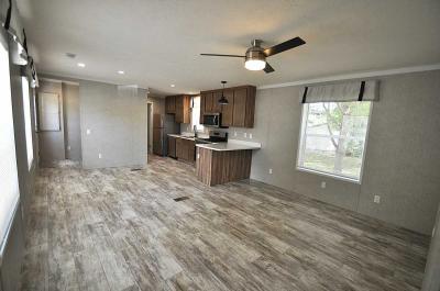 Photo 2 of 13 of home located at 86 Meadowbrook Park Drive Iron Ridge, WI 53035