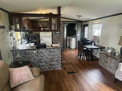 Mobile Home at 4410 Sybil Dr Orfield, PA 18069