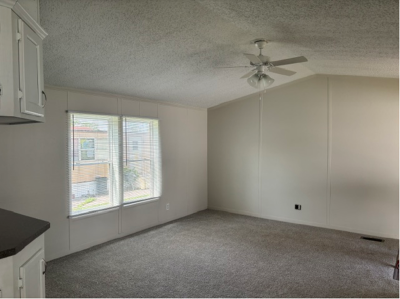 Photo 2 of 13 of home located at 43490 Bordeaux Ave. #659 Sterling Heights, MI 48314
