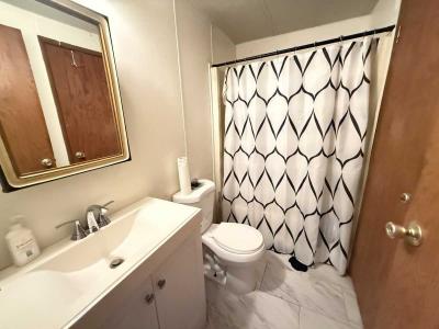 Photo 5 of 10 of home located at 609 Tanglewood Dr Matteson, IL 60443