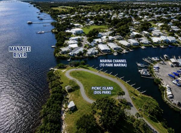 MANA CC FLMHS 2BD/2BA Mobile Home