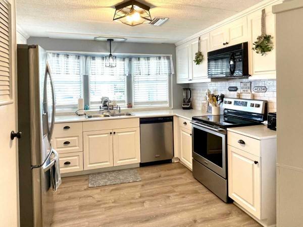 1980 Manufactured Home