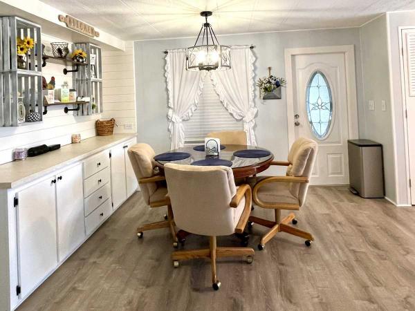 1980 Manufactured Home