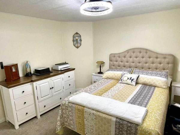 1980 Manufactured Home