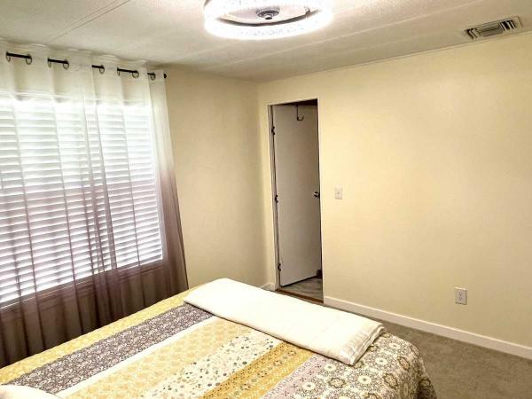 1980 Manufactured Home