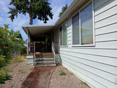 Photo 2 of 14 of home located at 77500 S 6th St Sp. #C5 Cottage Grove, OR 97424