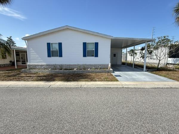 Photo 1 of 2 of home located at 1050 Flamingo Lane Tarpon Springs, FL 34689