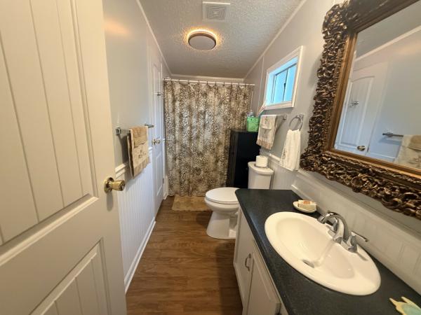 2002 Homes of Merit A1662Y Mobile Home