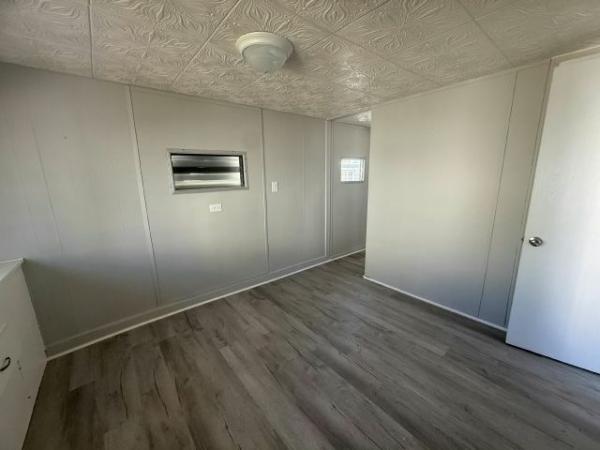 1960 ZIMM Manufactured Home