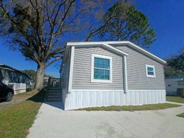 Photo 1 of 2 of home located at 206 Magnolia Lane Tampa, FL 33610