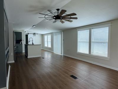 Photo 4 of 12 of home located at 12609 Dessau Road #455 Austin, TX 78754