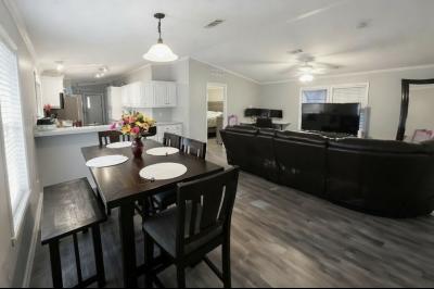 Photo 3 of 9 of home located at 18745 SW 351st St Homestead, FL 33034