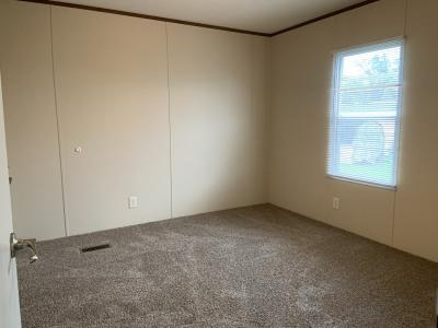 Photo 5 of 8 of home located at 1211 Chateau Monroe, MI 48161