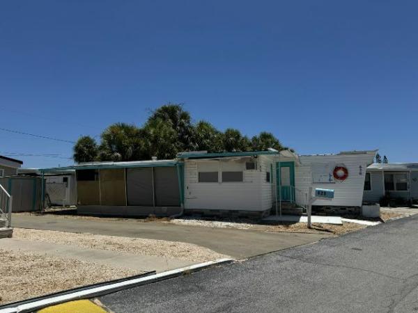 1961 NEWM Manufactured Home