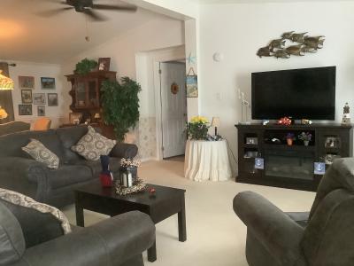 Photo 2 of 21 of home located at 73 Pinestraw Drive Hampstead, NC 28443