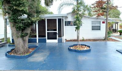 Mobile Home at 3642 Ireland Ave Zephyrhills, FL 33541