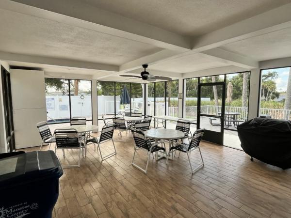 1990 Palm Harbor N/A Mobile Home