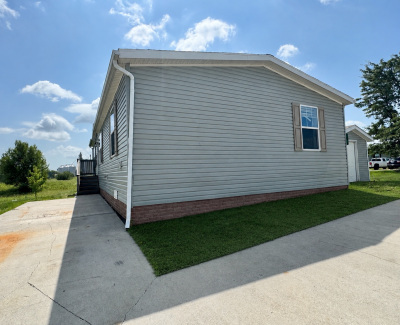 Mobile Home at 144 Constitution Circle Potterville, MI 48876