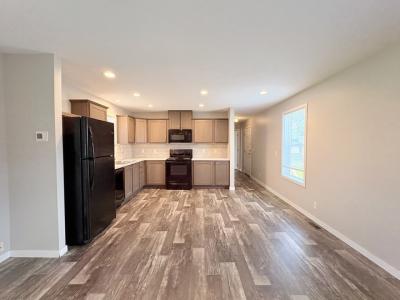Photo 3 of 21 of home located at 10610 East St Rt 762 #62 #62B Lockbourne, OH 43137