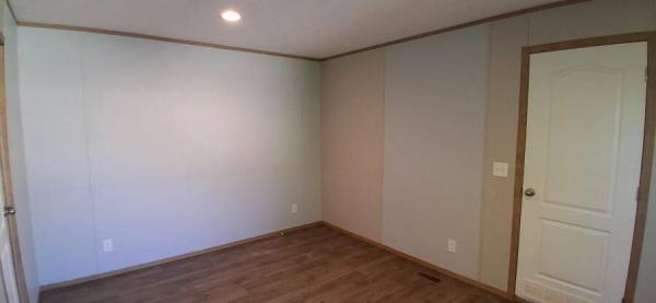 2022 76CEJ16663AH22  Home