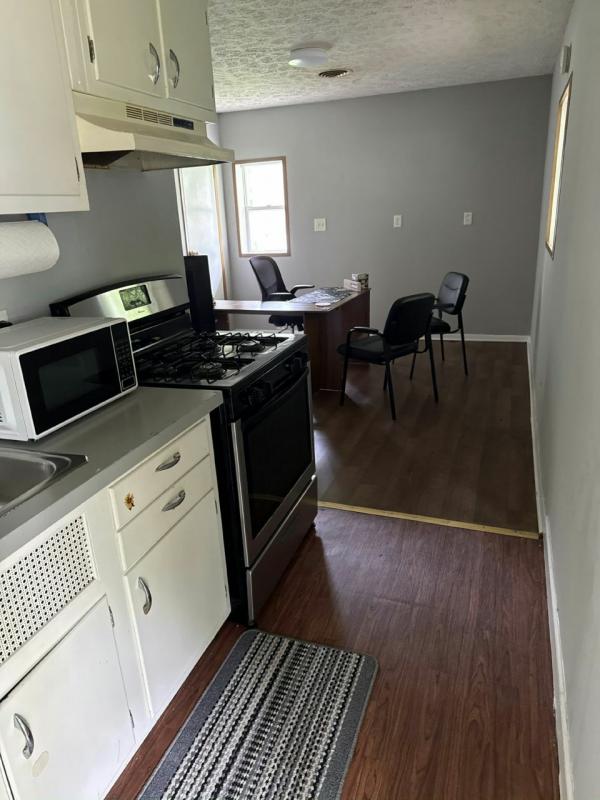 1990 APARTMENT Mobile Home For Sale