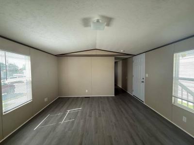 Photo 2 of 10 of home located at 3 Chestnut Circle Wichita Falls, TX 76301