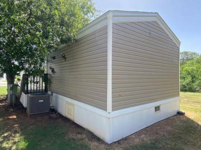 Photo 3 of 18 of home located at 23 Thaten Drive Wichita Falls, TX 76306