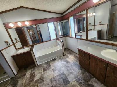 Photo 5 of 11 of home located at 491 Chapman Rd 22 Fountain Inn, SC 29644