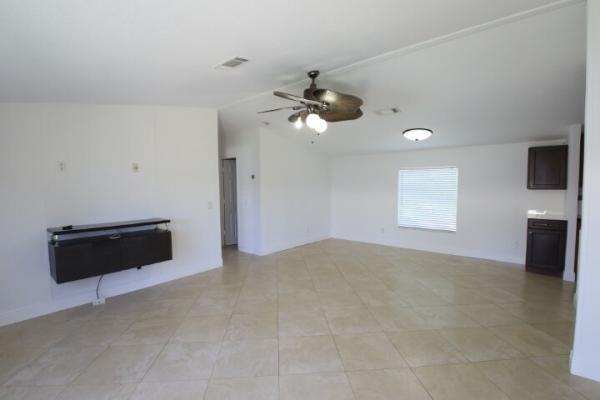 2003 AUGU Manufactured Home