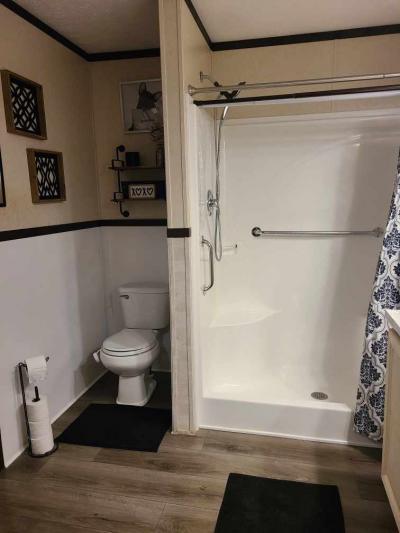 Photo 4 of 17 of home located at 8816 Wallstreet Dr Indianapolis, IN 46234