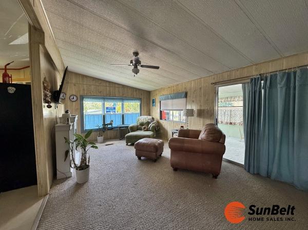 1983 PALM Manufactured Home