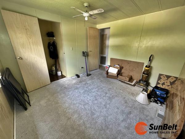 1983 PALM Manufactured Home