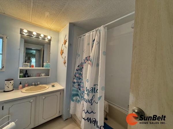 1983 PALM Manufactured Home